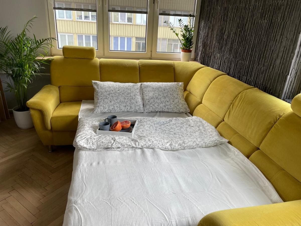 Grey Gucci Apartment City Center Warszawa Exteriör bild
