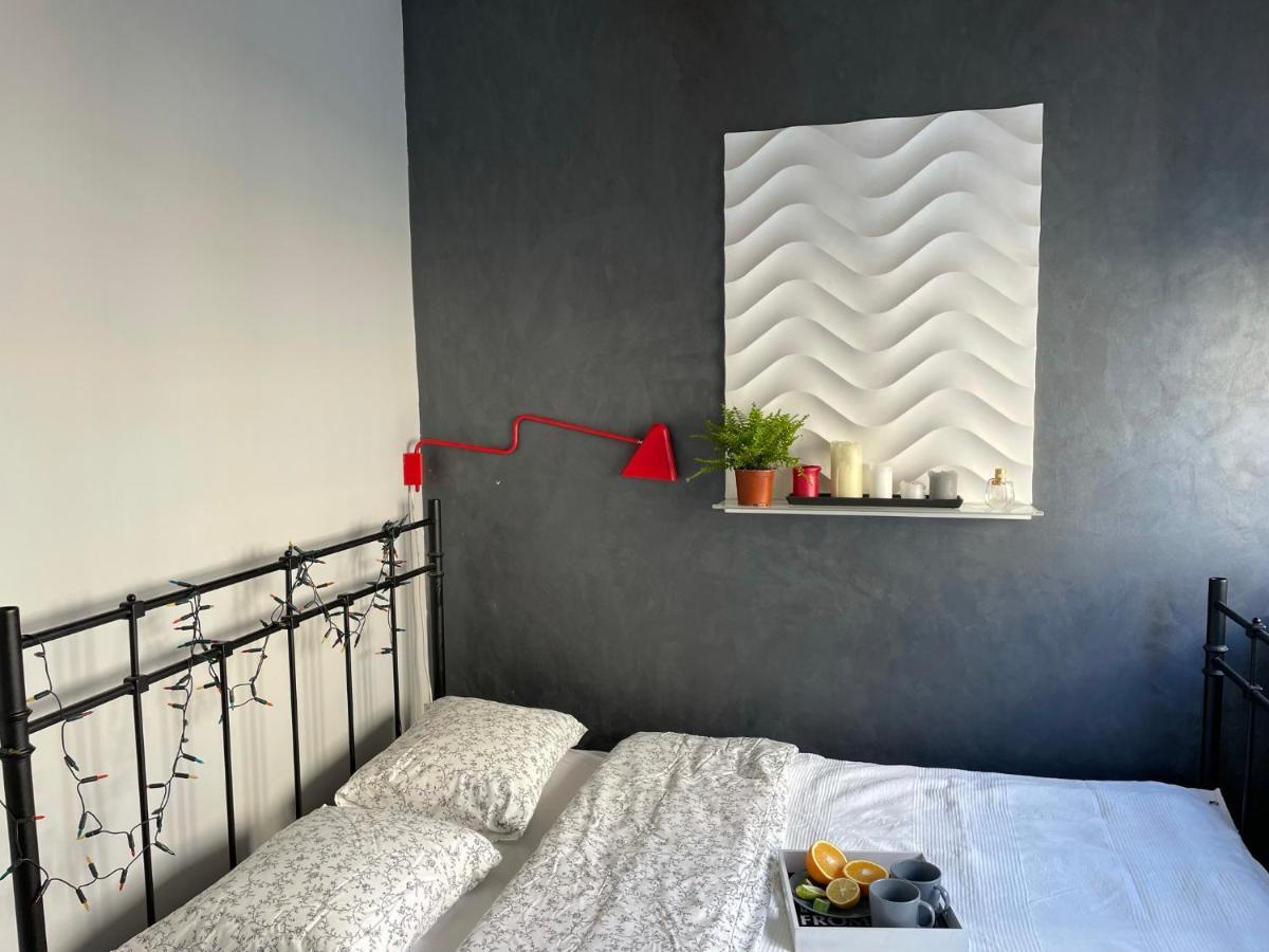Grey Gucci Apartment City Center Warszawa Exteriör bild